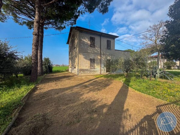 casa indipendente in vendita a Cesena in zona Bulgarnò