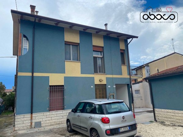 appartamento in vendita a Cesena in zona Calabrina