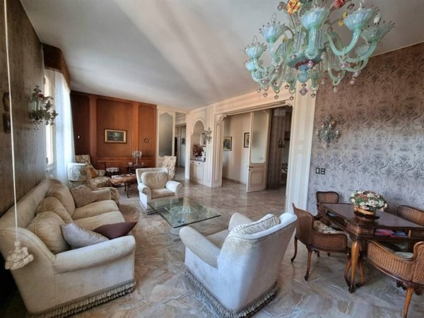 appartamento in vendita a Cesena in zona Centro Storico