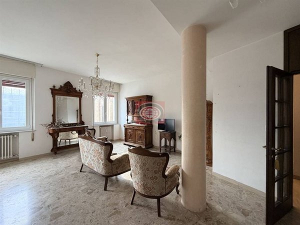 appartamento in vendita a Cesena in zona Centro Storico