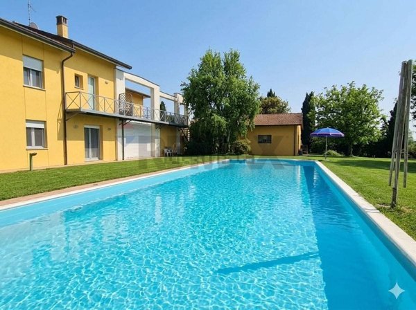 appartamento in vendita a Cesena in zona Marcorano