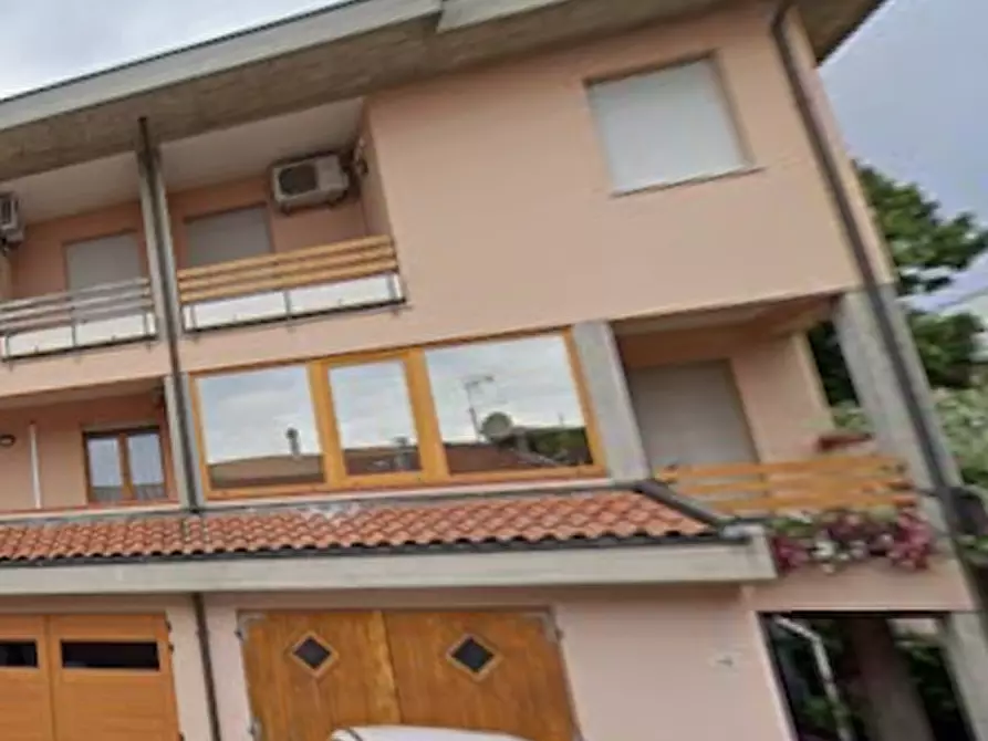 casa indipendente in vendita a Cesena