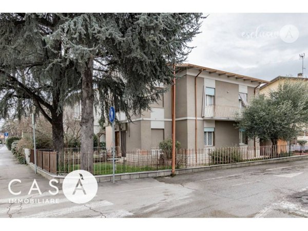casa indipendente in vendita a Cesena in zona Cesuola