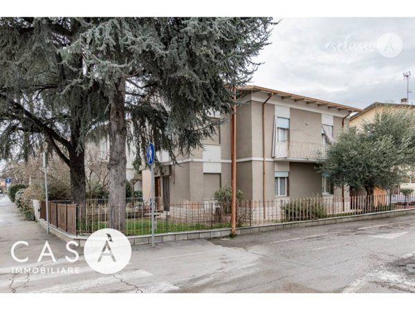 casa indipendente in vendita a Cesena in zona Cesuola