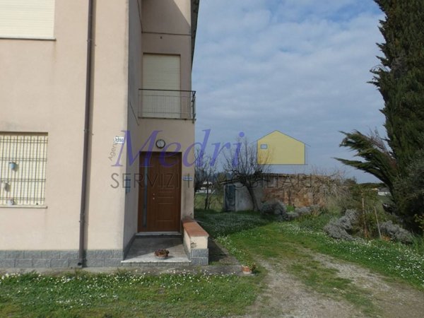 casa indipendente in vendita a Cesena in zona Fiorenzuola