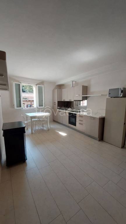 appartamento in vendita a Cesena in zona Centro Storico