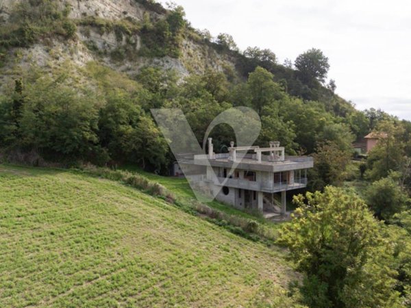 casa indipendente in vendita a Cesena in zona Saiano