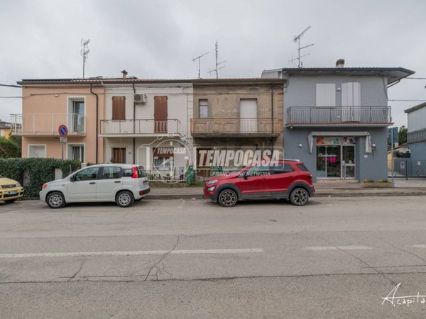 casa indipendente in vendita a Cesena in zona Sant'Egidio