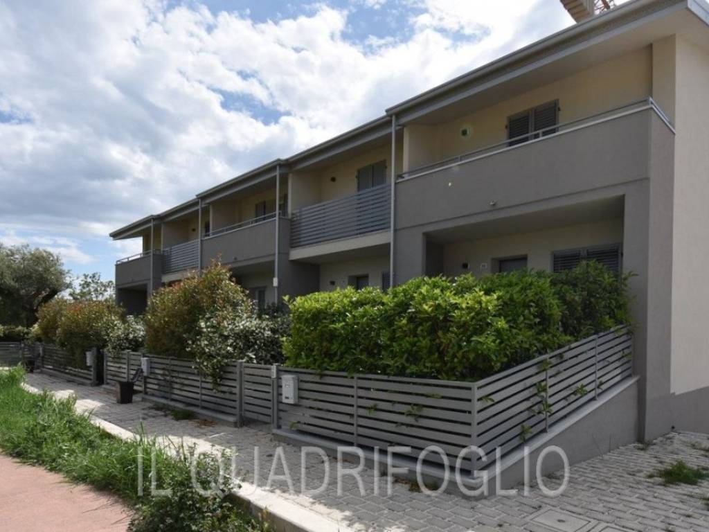 casa indipendente in vendita a Cesena