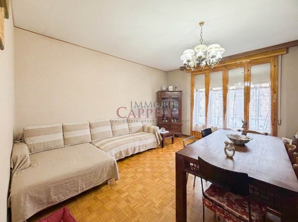 casa indipendente in vendita a Cesena in zona Barriera