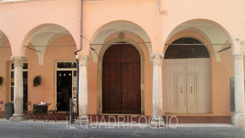 appartamento in vendita a Cesena in zona Centro Storico