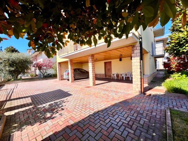 appartamento in vendita a Cesena in zona Settecrociari