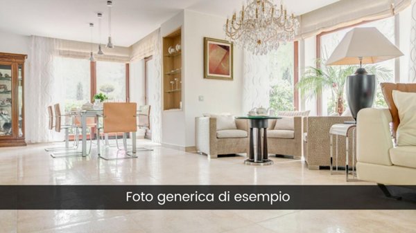 casa indipendente in vendita a Cesena in zona Carpineta
