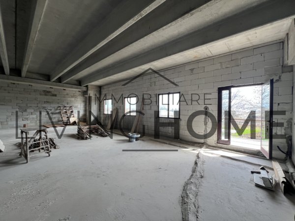 casa indipendente in vendita a Cesena in zona Villa Chiaviche