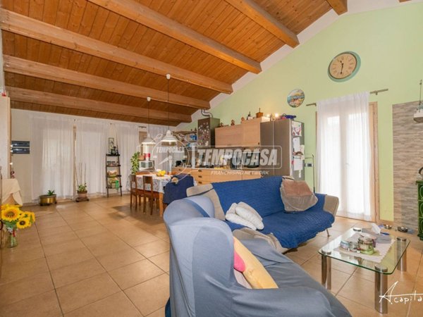 casa indipendente in vendita a Cesena in zona Calisese