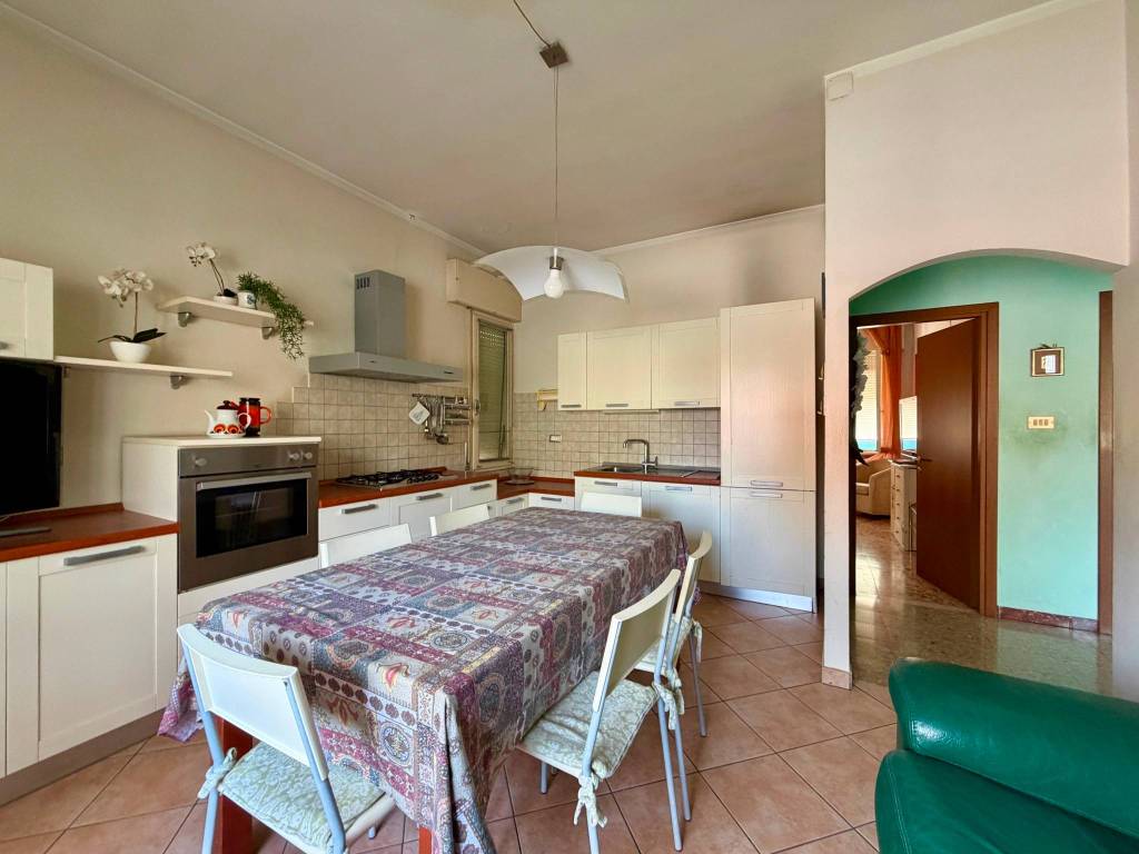 casa indipendente in vendita a Cesena in zona San Rocco