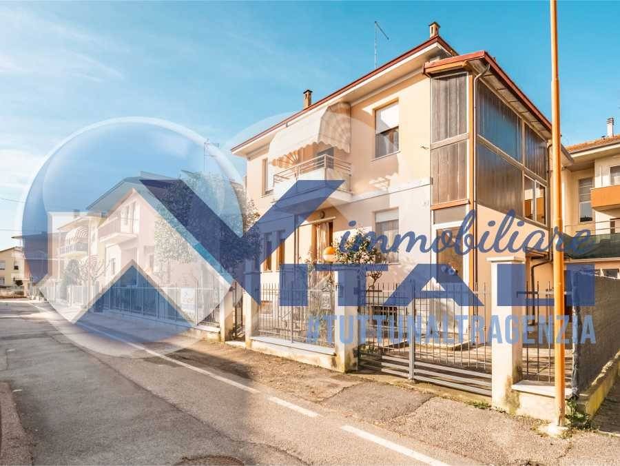 appartamento in vendita a Cesena in zona Torre del Moro