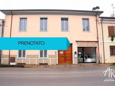 casa indipendente in vendita a Cesena in zona Macerone