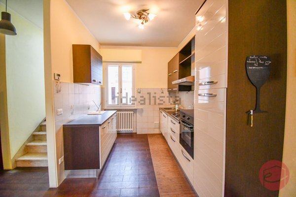 casa indipendente in vendita a Cesena in zona Macerone