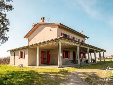 casa indipendente in vendita a Cesena in zona Bulgarnò