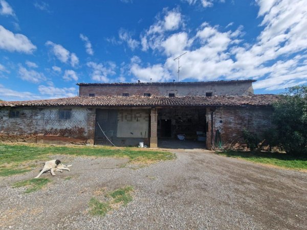 casa indipendente in vendita a Cesena in zona San Carlo