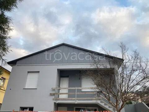 casa indipendente in vendita a Cesena in zona Cesuola