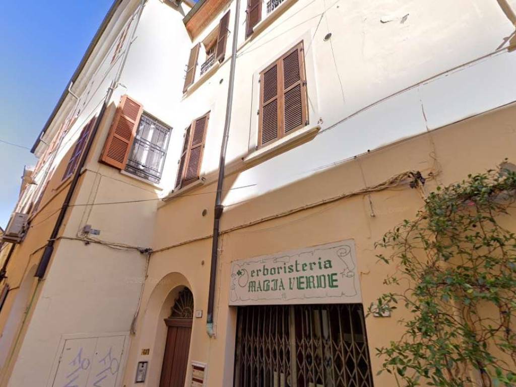 appartamento in vendita a Cesena in zona Centro Storico