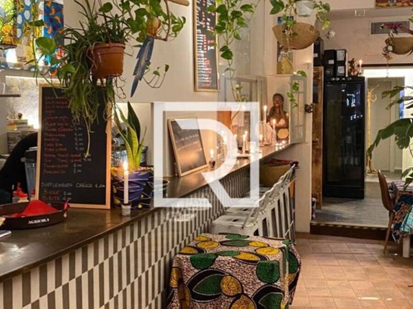 negozio in vendita a Cesena in zona Centro Storico