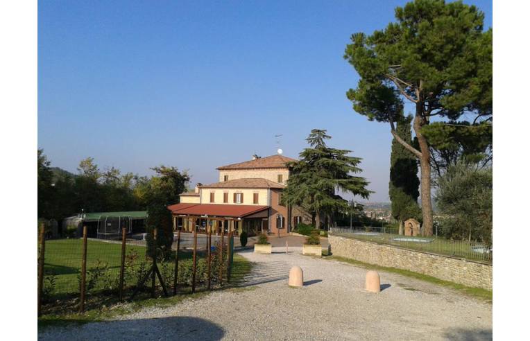 casa indipendente in vendita a Cesena in zona San Carlo