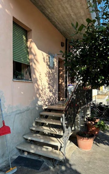 casa indipendente in vendita a Cesena