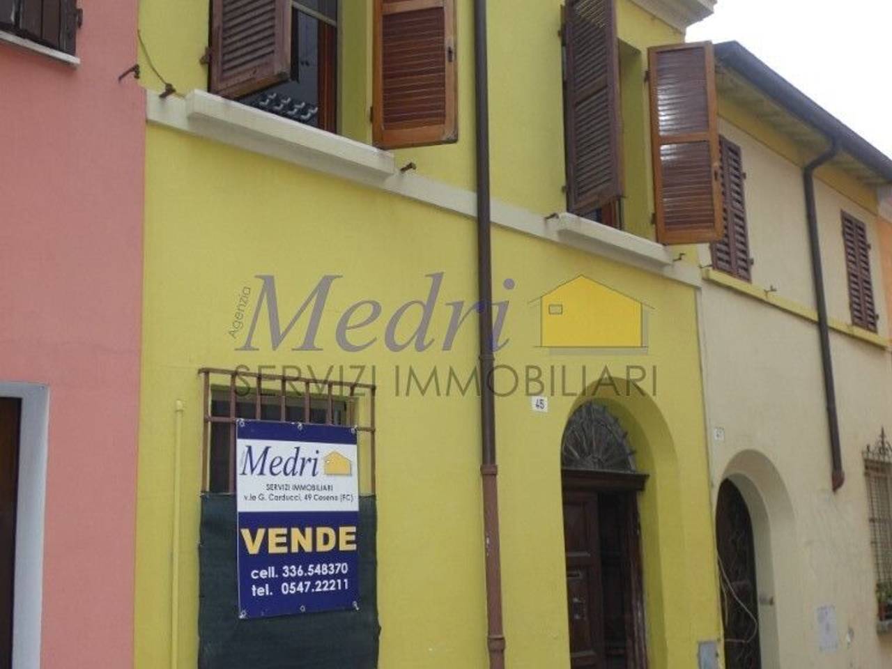 casa indipendente in vendita a Cesena in zona Centro Storico