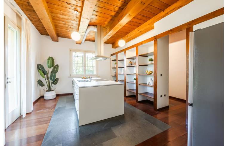 casa indipendente in vendita a Cesena in zona San Cristoforo