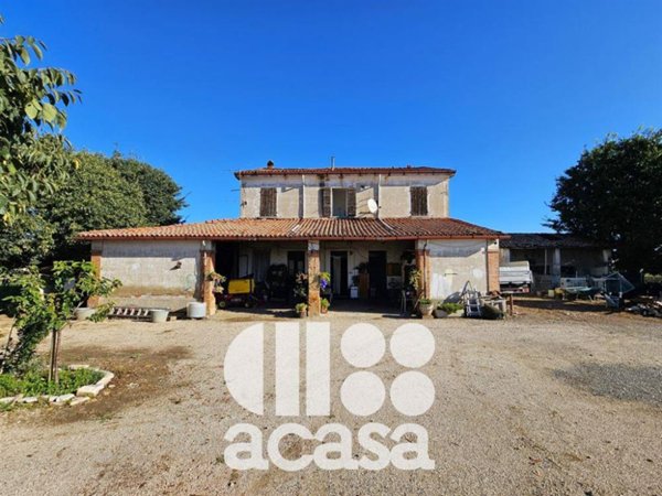 casa indipendente in vendita a Cesena in zona Fiorenzuola