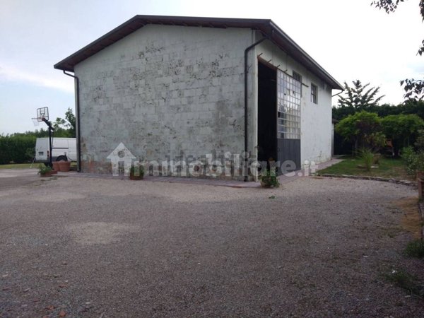 casa semindipendente in vendita a Cesena in zona Settecrociari