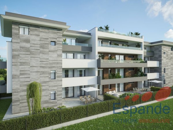 casa indipendente in vendita a Cesena