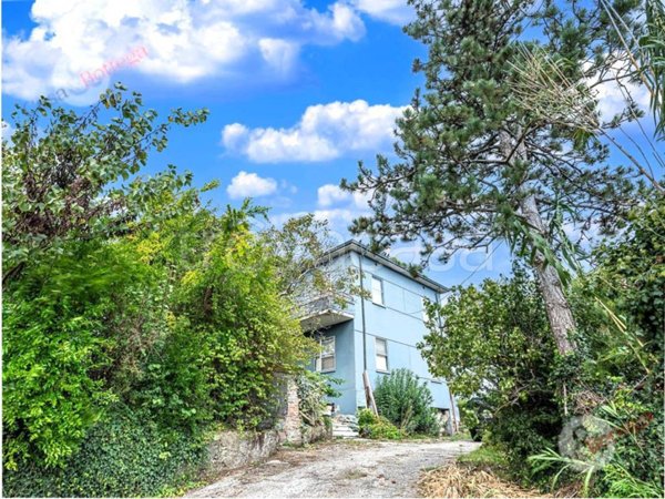 casa indipendente in vendita a Cesena in zona Borello