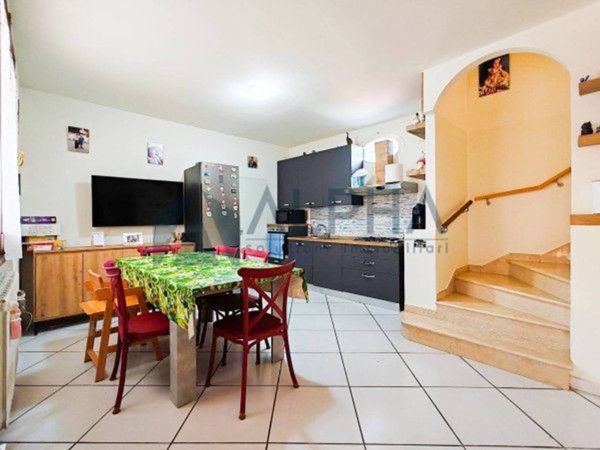 casa indipendente in vendita a Cesena