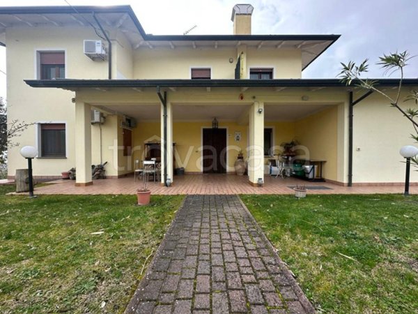 villa in vendita a Cesena in zona Rio Eremo
