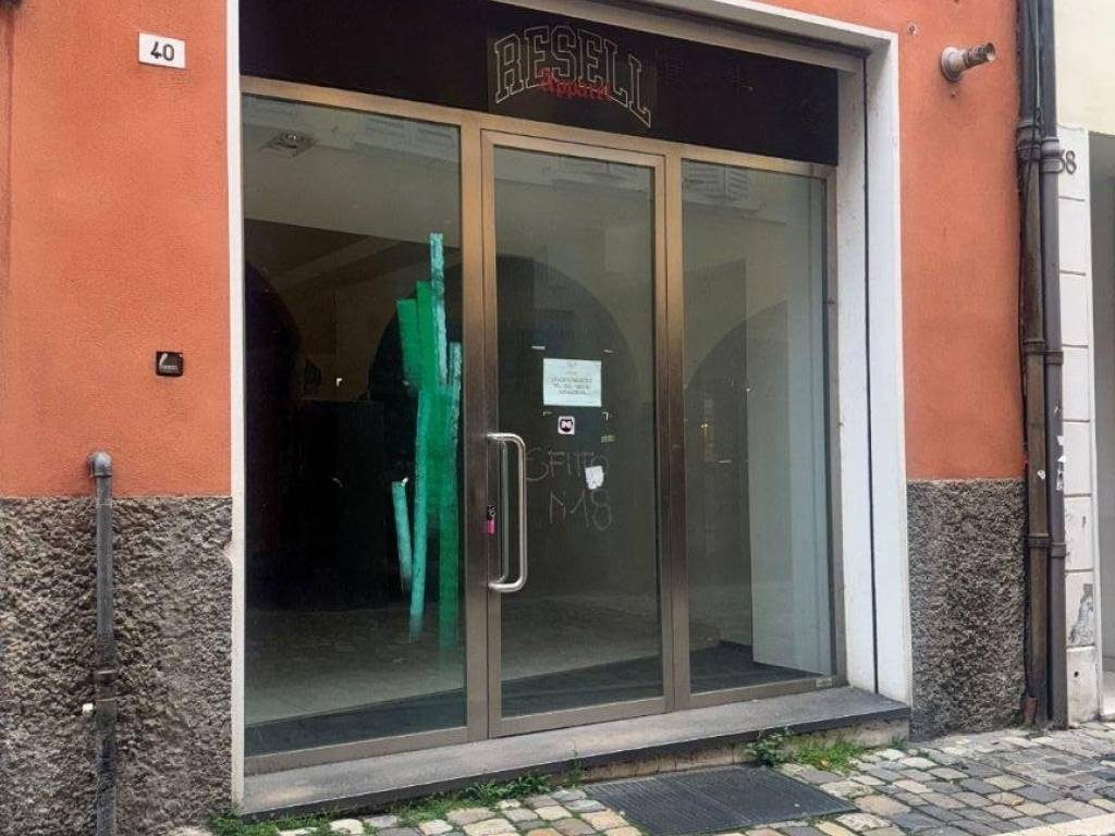 negozio in vendita a Cesena in zona Centro Storico