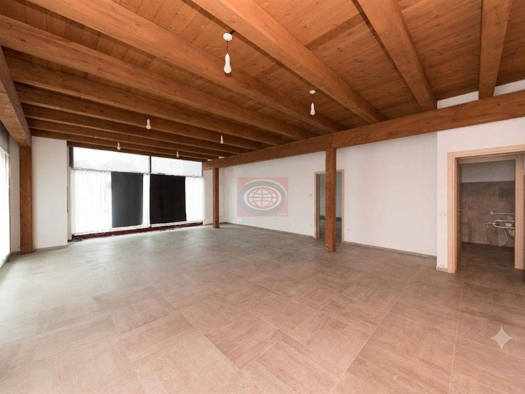 casa indipendente in vendita a Cesena in zona Villa Chiaviche