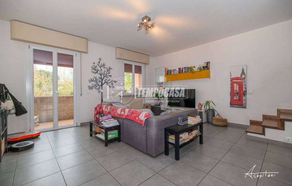 casa indipendente in vendita a Cesena in zona Vigne