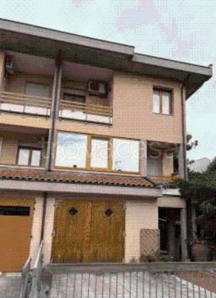 casa indipendente in vendita a Cesena in zona Villa Chiaviche