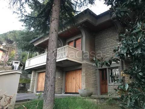 casa indipendente in vendita a Cesena in zona Cesuola