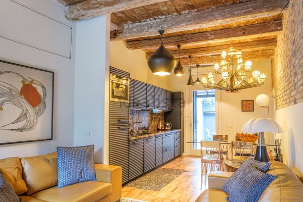 casa indipendente in vendita a Cesena in zona Centro Storico