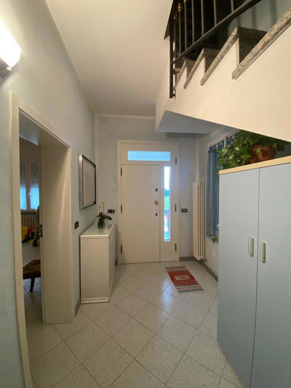 casa indipendente in vendita a Cesena