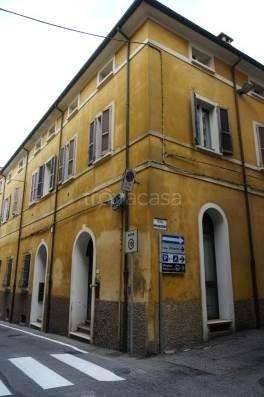 negozio in vendita a Cesena in zona Centro Storico