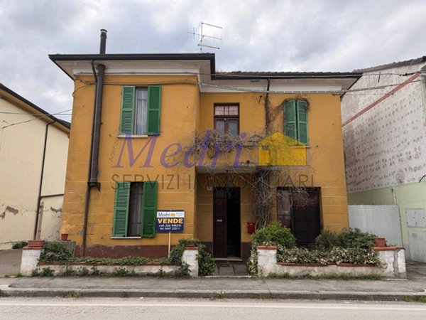 casa indipendente in vendita a Cesena in zona San Giorgio