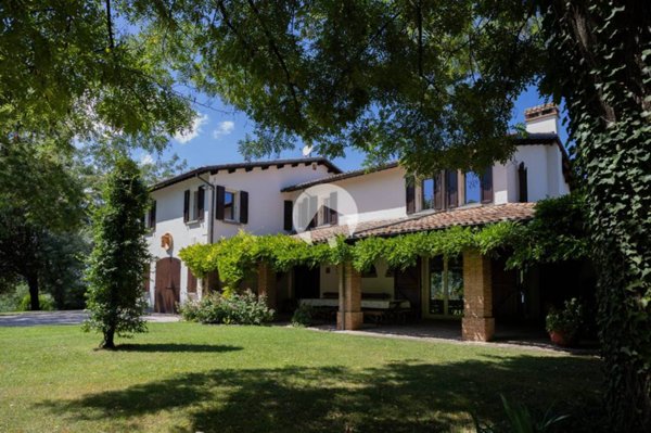 casa indipendente in vendita a Cesena in zona Settecrociari