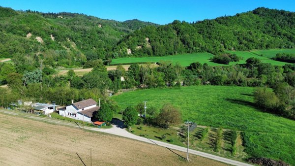 casa indipendente in vendita a Cesena in zona Borello