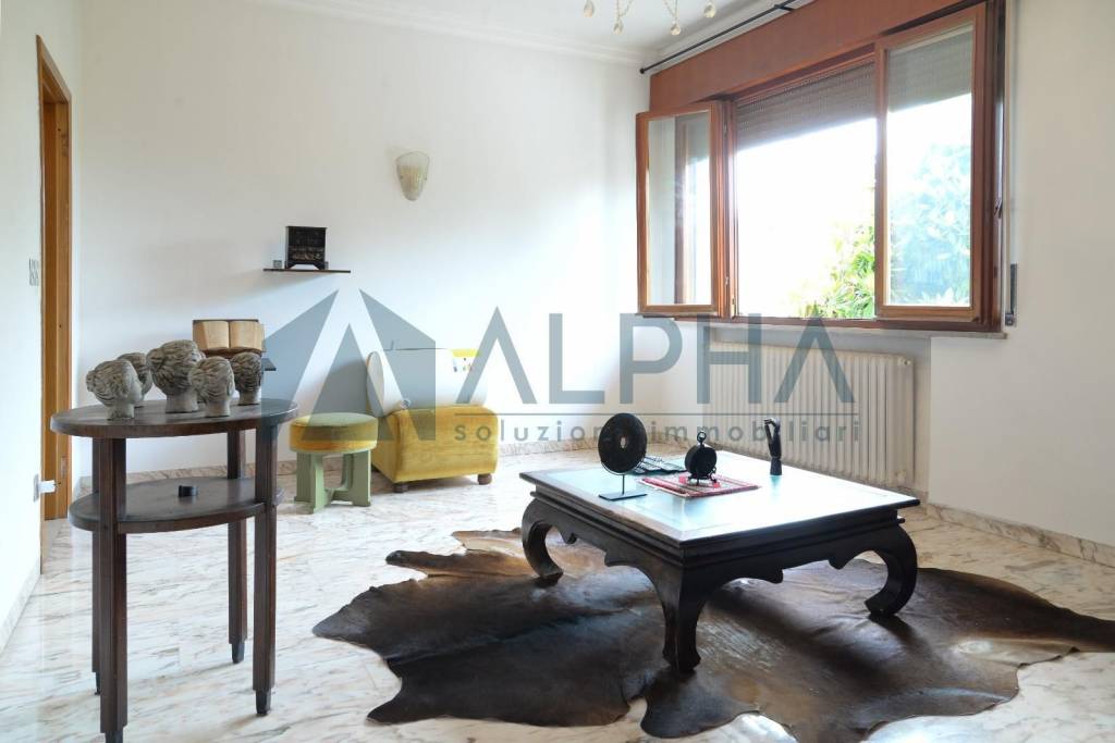 casa indipendente in vendita a Cesena in zona Villa Chiaviche